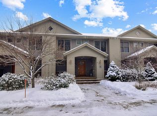 176 Hannah Loop #8, Carroll, NH 03598