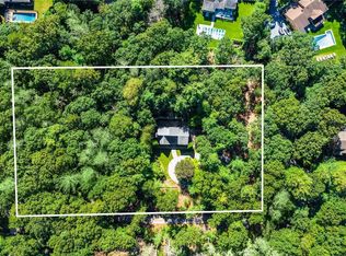 16 Bull Run, East Hampton, NY 11937