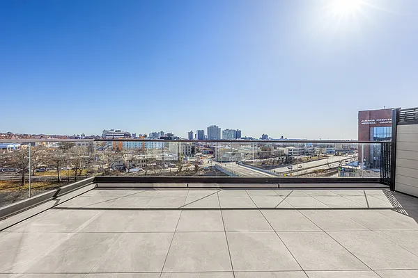 Rented by Polaris Property Group | media 27