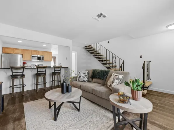 490 Edgewood Drive #5, Vacaville, CA 95688