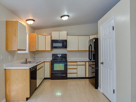 3rd image of 5170 W Wake Robin Dr