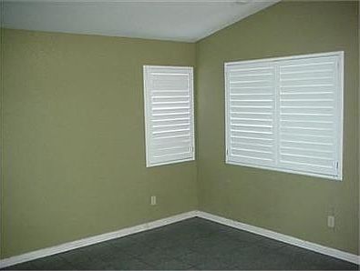 3rd image of 1720 Meridian Dr