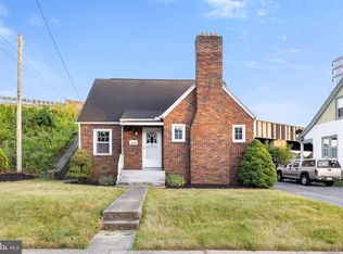 1214 E Lehman St, Lebanon, PA 17046