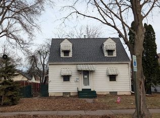 1517 32nd St, Rock Island, IL