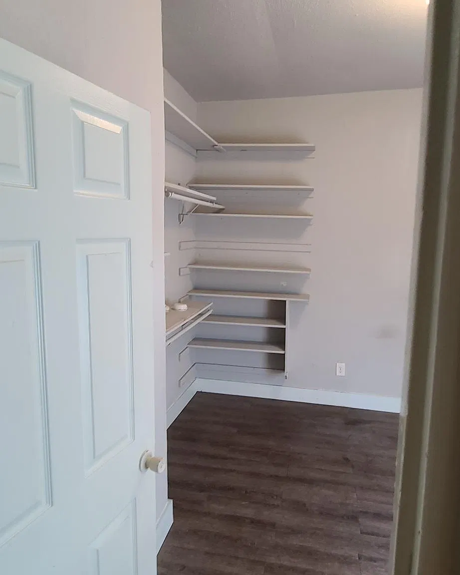 1 bed, 700 sqft, $1,000 — Photo 2