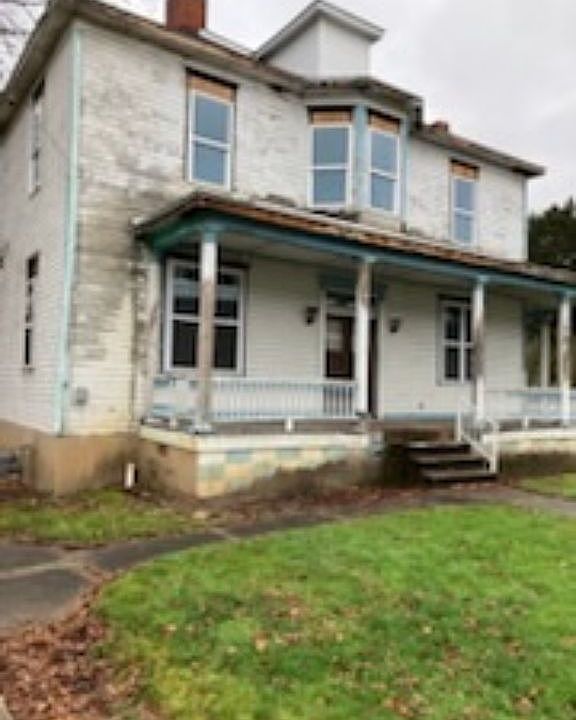 1st image of 108 Strickler St