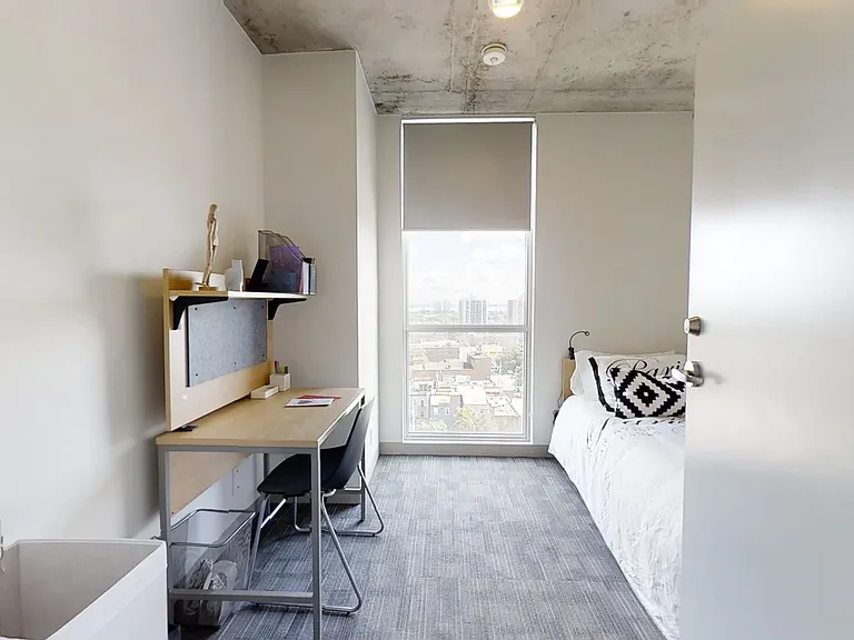 20 Rebecca St — Photo 25