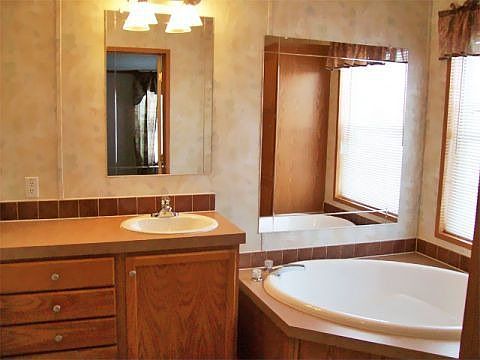 2nd image of 11055 Maple Run Blvd