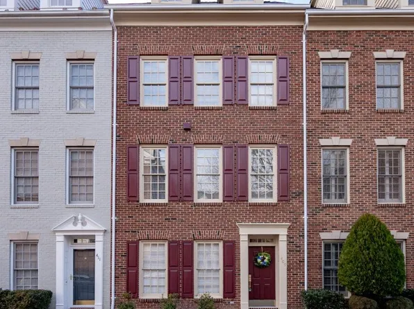 409 S Fayette St, Alexandria, VA 22314