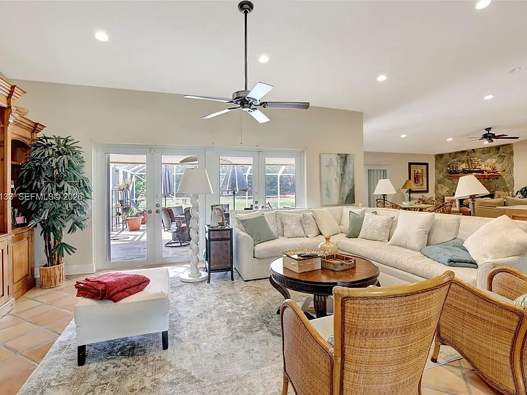 5320 SW 21st Ct — Photo 21