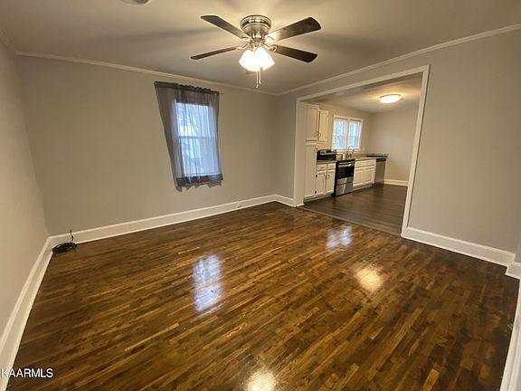 5th image of 1924 Bernhurst Dr