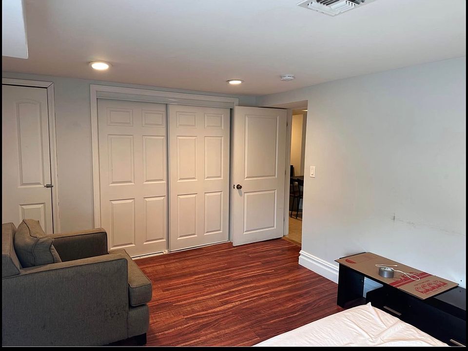 1st image of 175 Riverview Ave #1