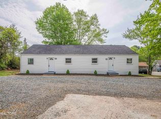 152-154 Hamilton Cir, Oak Ridge, TN 37830