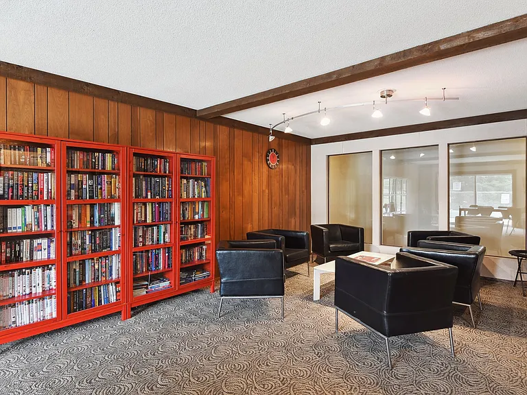 3200 Virginia Ave S #305 — Photo 21