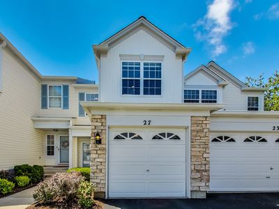 27 Oakton Dr, Lombard, IL, 60148