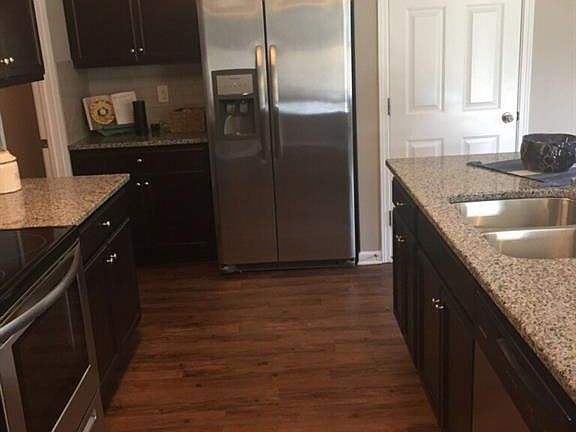 4th image of 3973 Bethesda Pl