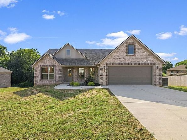 50 Derek Dr