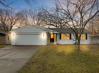 3330 Decatur Ln, Saint Louis Park, MN 55426