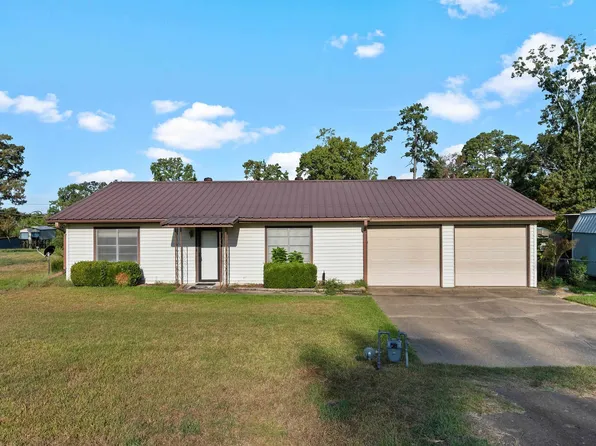 460 County Road 184, Carthage, TX 75633