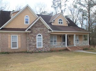 104 Glen Oaks Dr, Dothan, AL 36301