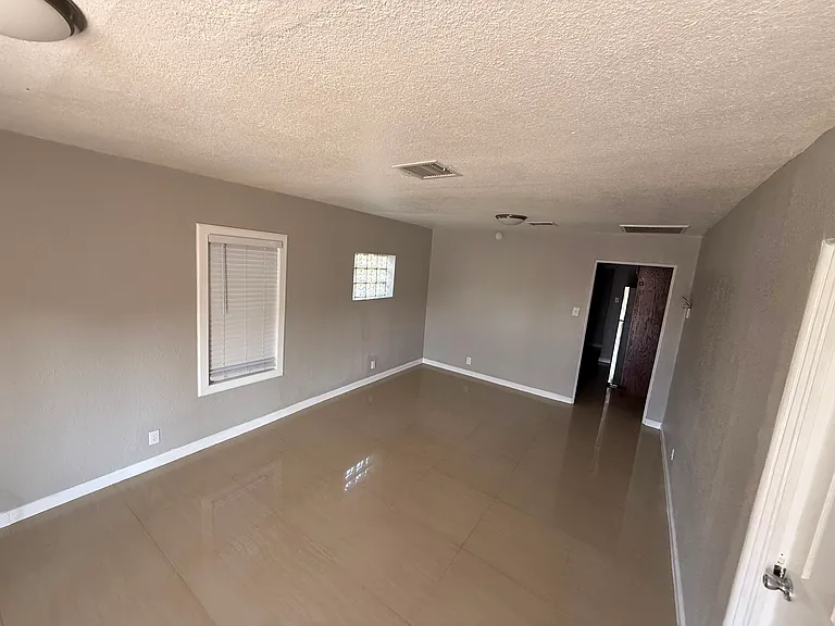 3826 Tyler Ave #1 — Photo 1