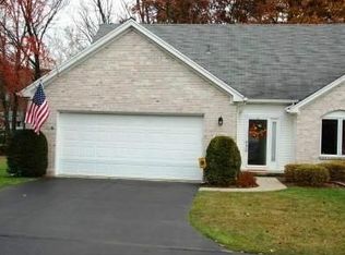 5174 Talmadge Woods Dr, Toledo, OH 43623