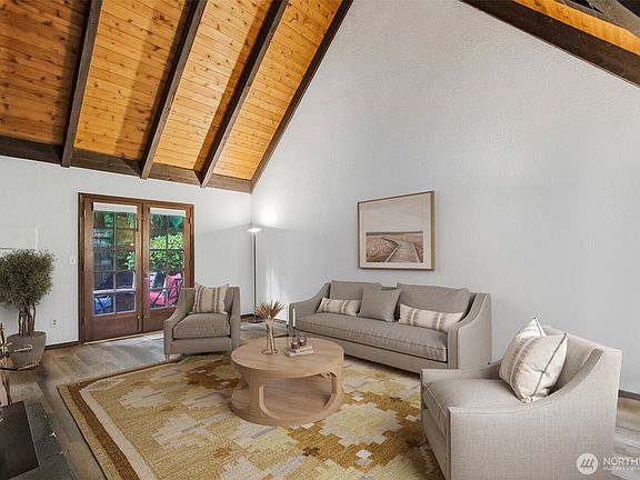 5th image of 16719 1st Avenue SE