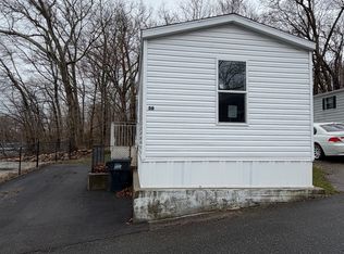 435 High Street #50, Groton, CT 06355