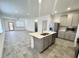 3028 Gunnersbury Dr, Houston, TX 77047