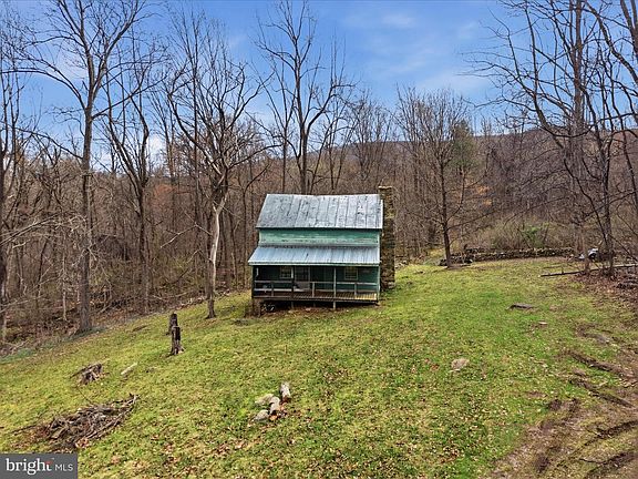 2nd image of 107 Top Of Loop Ln