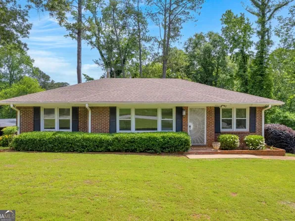 2320 Tilson Cir, Decatur, GA 30032