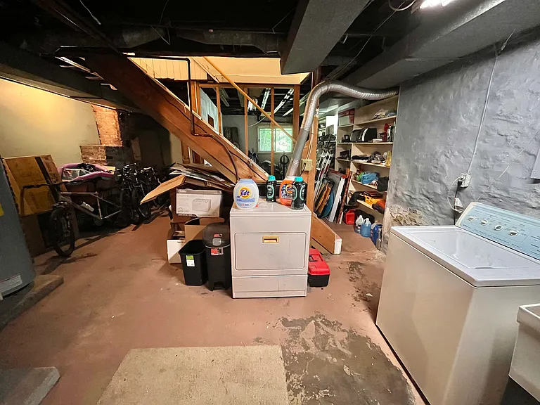 Basement/laundry room.