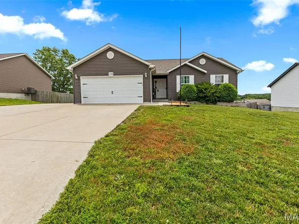 108 Linder Ln, Winfield, MO 63389