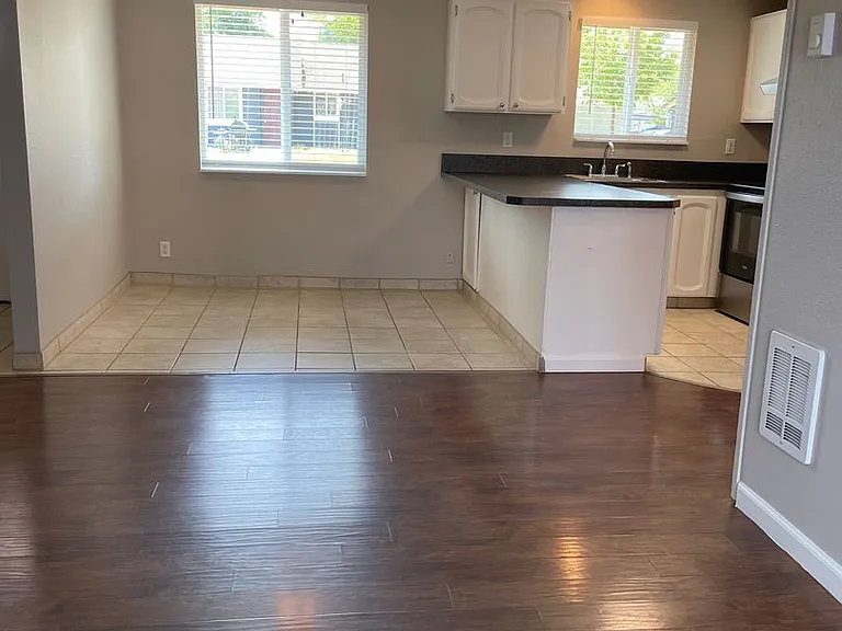Churchill Village Apartments — Photo 53