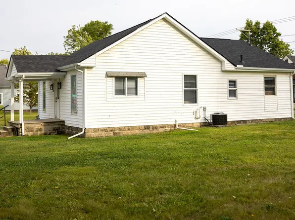 1025 E Washington St, Muncie, IN 47305