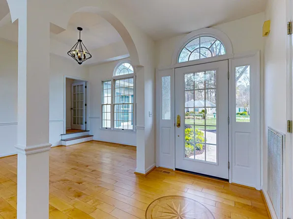 (undisclosed Address), Easton, MD 21601