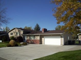 3832 Heritage Dr, Billings, MT 59102