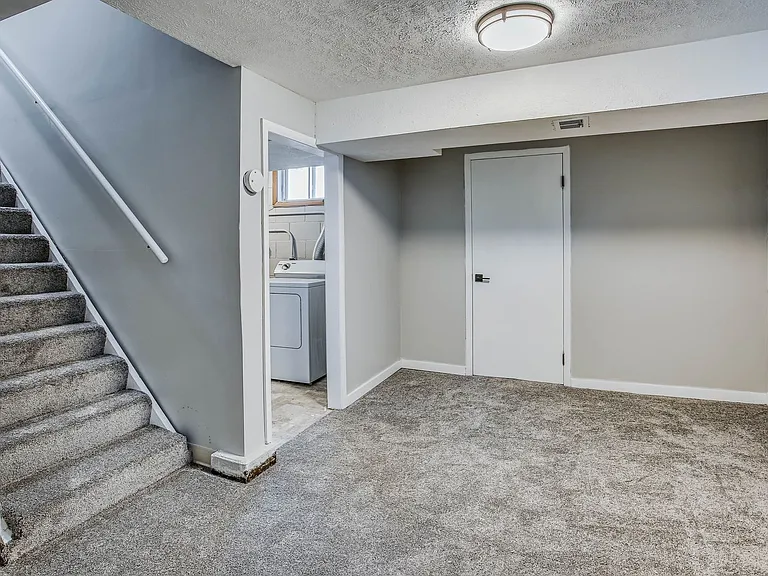 7071 Izard St — Photo 28