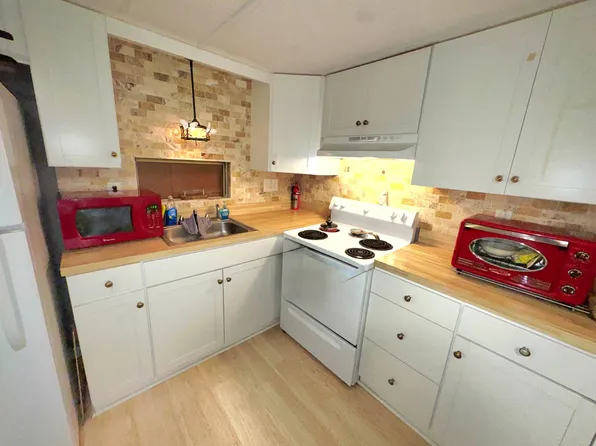 2580 Nursery Rd Lot 110, Clearwater, FL 33764