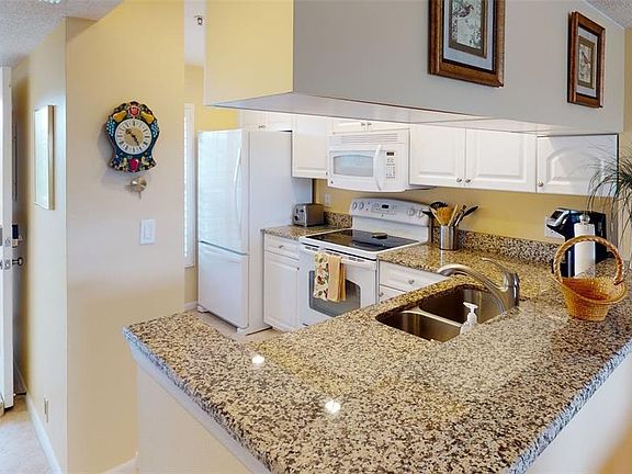 5th image of 942 Wexford Blvd #942