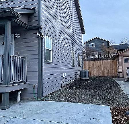 3rd image of 1404 W Fremont Ave #D