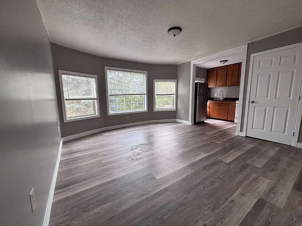 718 S Yakima Ave #3