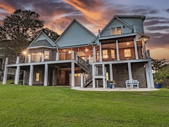 1835 Middle Sound Loop Road, Wilmington, NC 28411