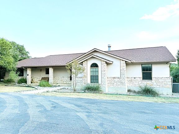 2nd image of 257 Paloma Dr