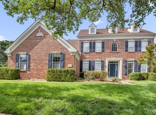 17655 Vintage Oak Dr, Glencoe, MO 63038