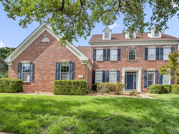 17655 Vintage Oak Dr, Glencoe, MO 63038