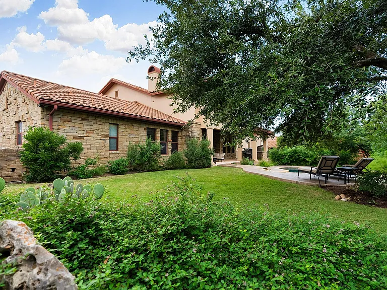 308 Golden Bear Dr — Photo 13