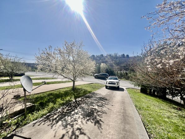 101 Stanley St, Morgantown, WV 26508