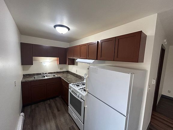 3rd image of 1929 Colony Ct #85