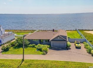 501 Grove Ave, Patchogue, NY 11772